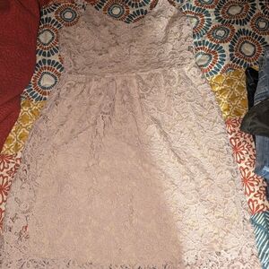 Elegant Lace Dress in Light Pink